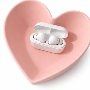 White Wireless Earbuds